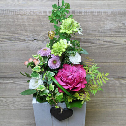 Mother's Day arrangement in a wooden box