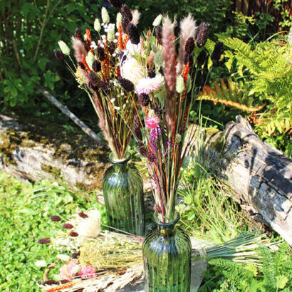 Trockenblumenstrauss natürlich mit Vase