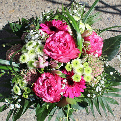 Bouquet with pink flowers